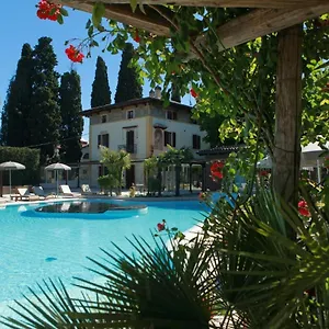 La Boheme Guest house