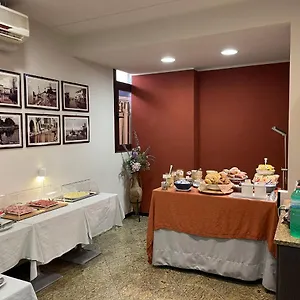 Tecla Hotel