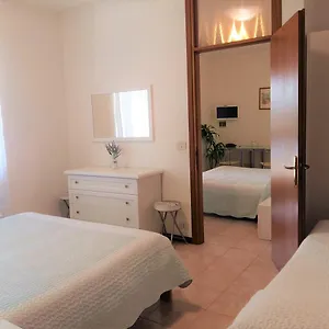 La Rama Hotell
